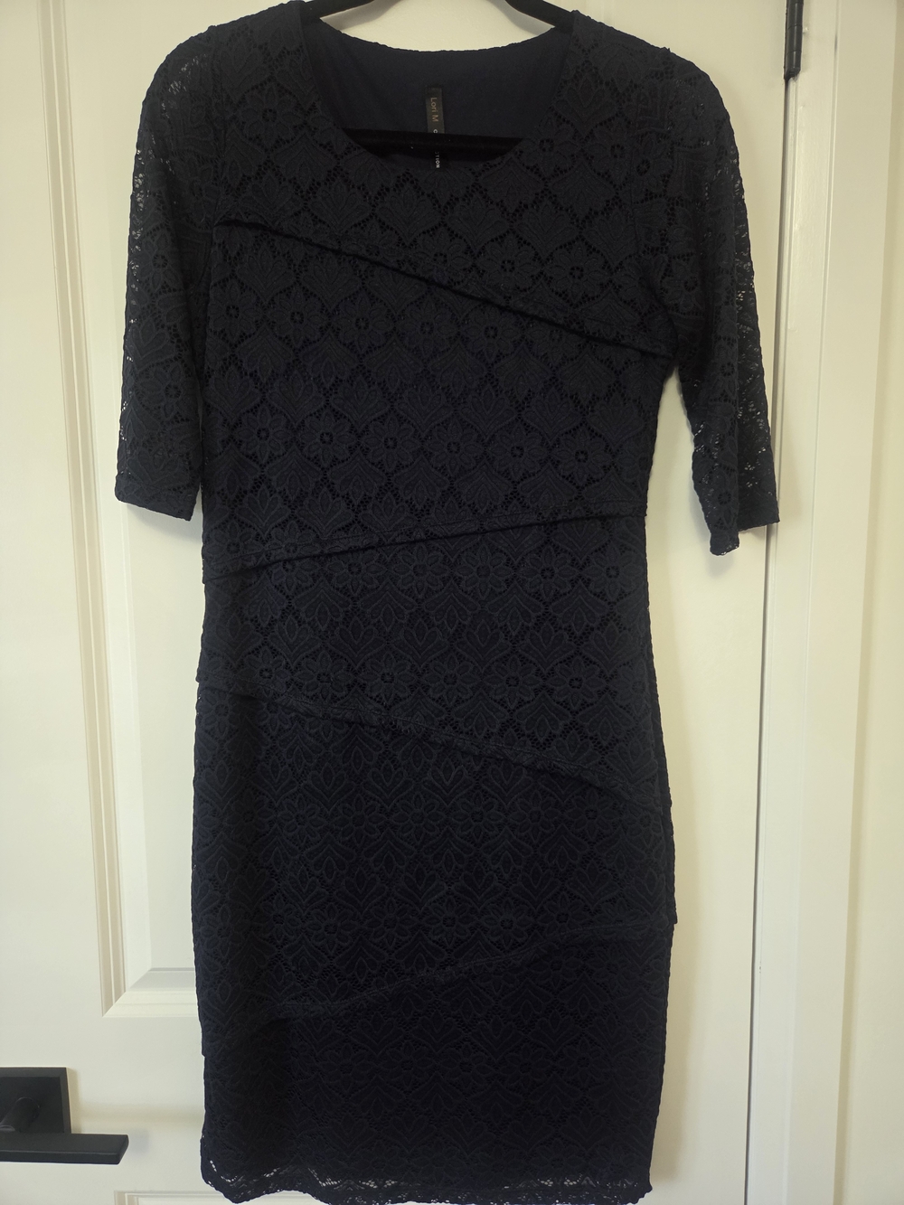 Black Lace Midi Dress with Short Sleeves